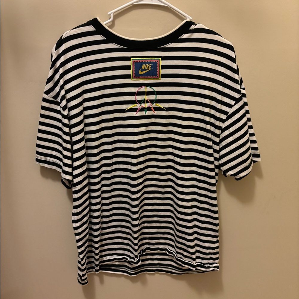 Nike tshirt